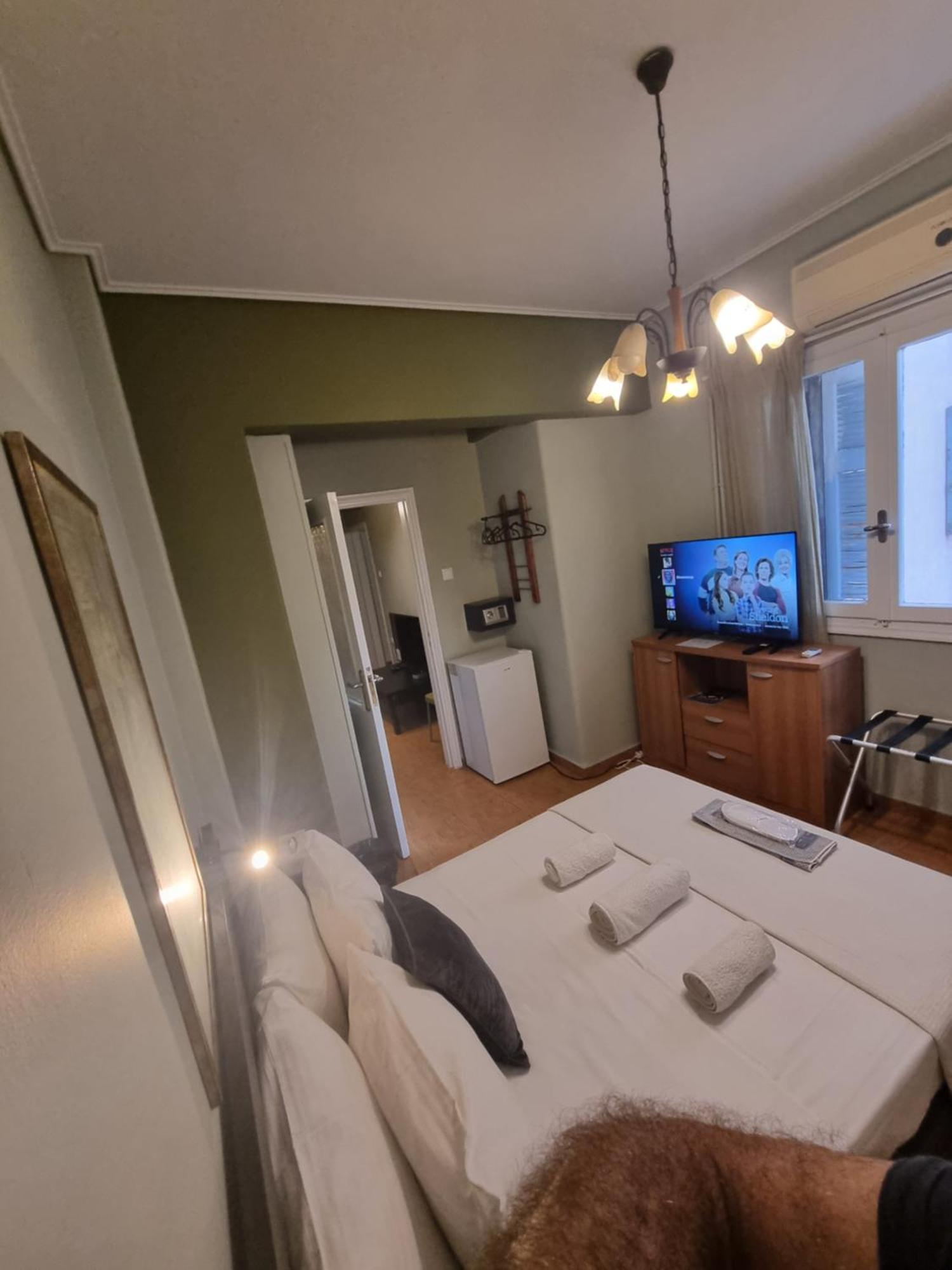 Oscar City Room Atene Esterno foto